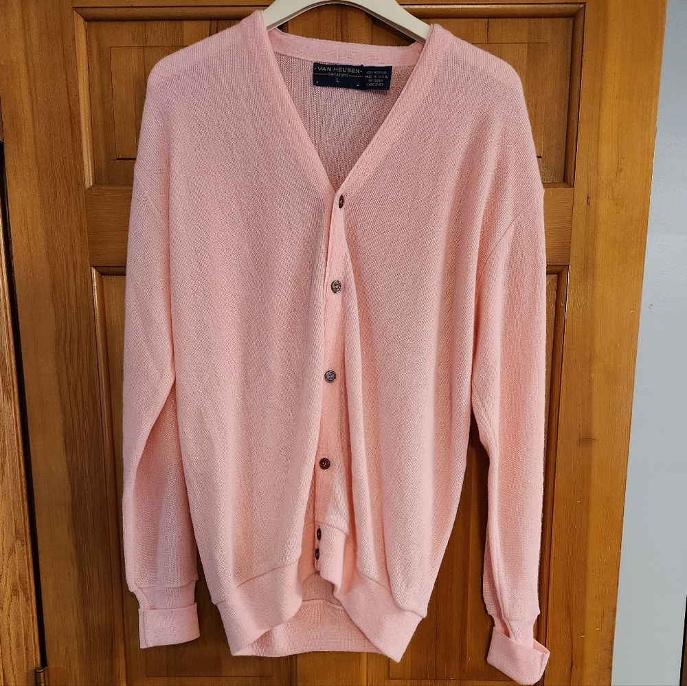 Vintage Van Heusen 80s/90s Pastel Pink Men's Cardigan Sweater - Size L